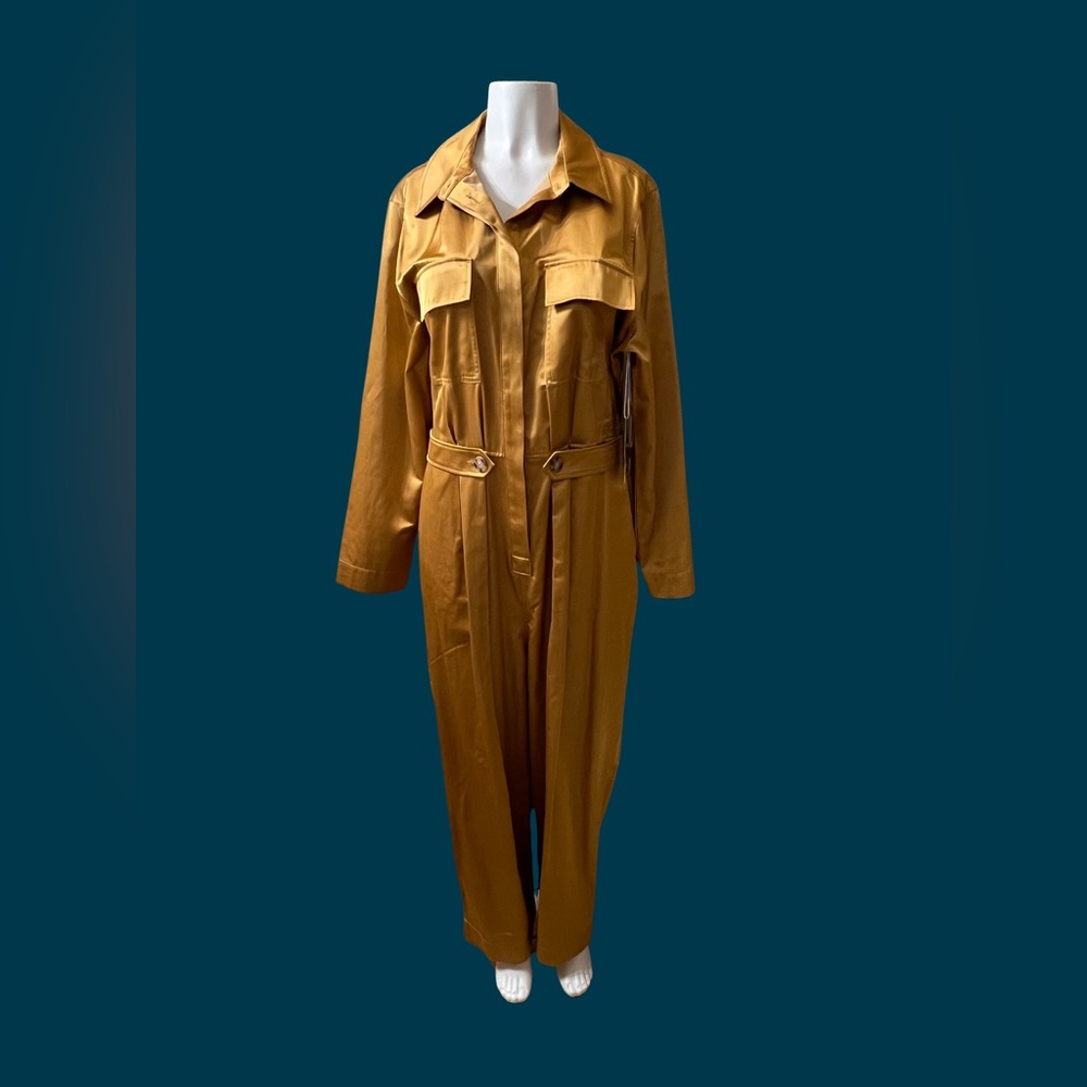 NEW Worthington Gold Satin Jumpsuit. Size XXL. Made in Vietnam.